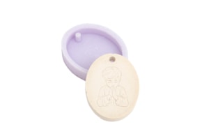 MOLDE SILICONE MENINO A REZAR 6X4.5X 0.8CM MLD255